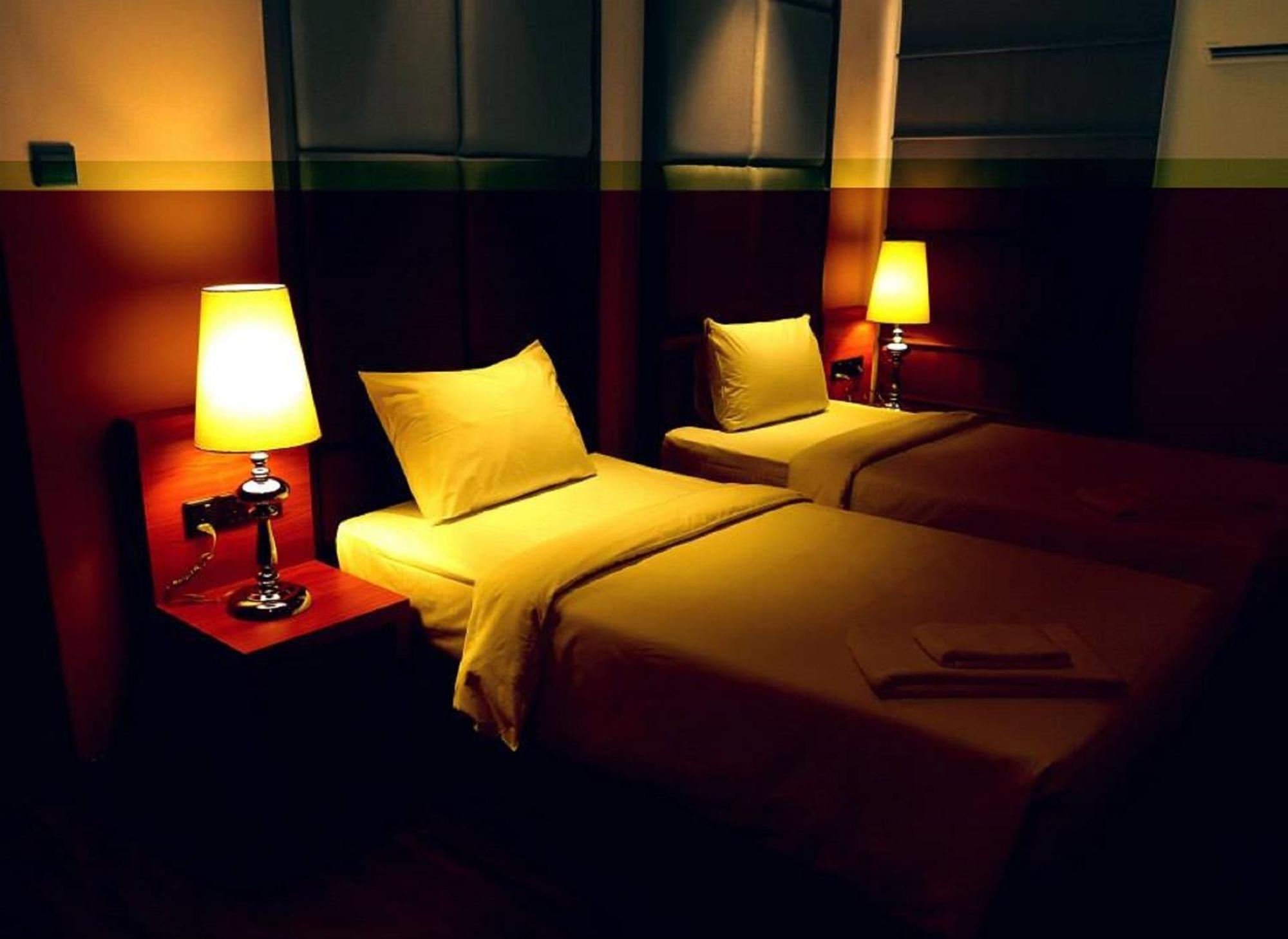 Hotel C'haya Kota Kinabalu