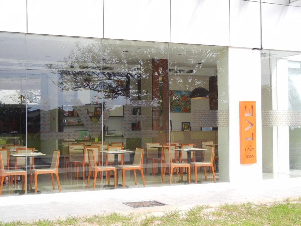 Hotel C'haya Kota Kinabalu