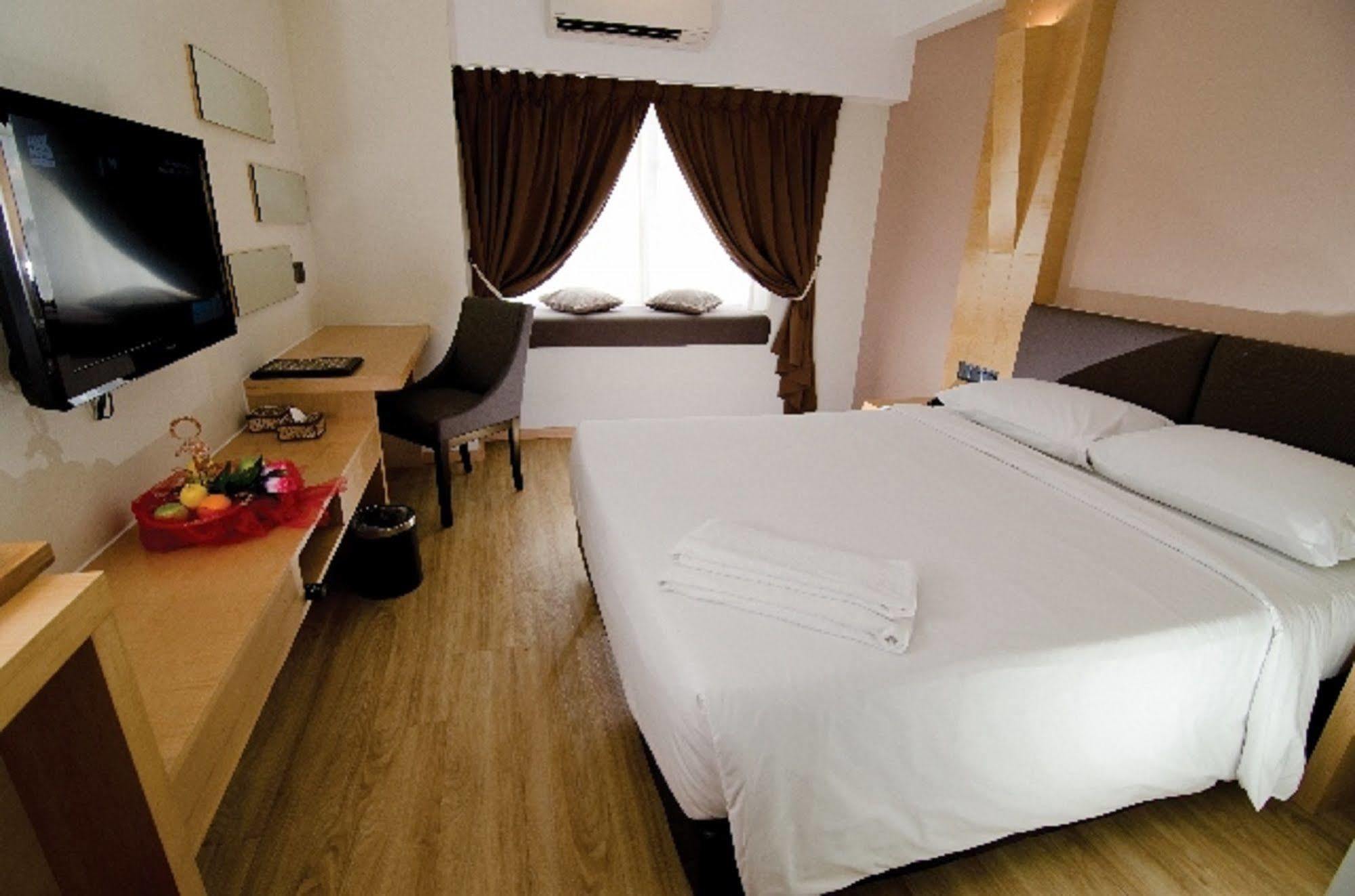 C'haya Hotel Kota Kinabalu